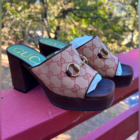 Gucci Beige/Brown GG Canvas Horsebit Platform Slide Sandals - Picture 1 of 12